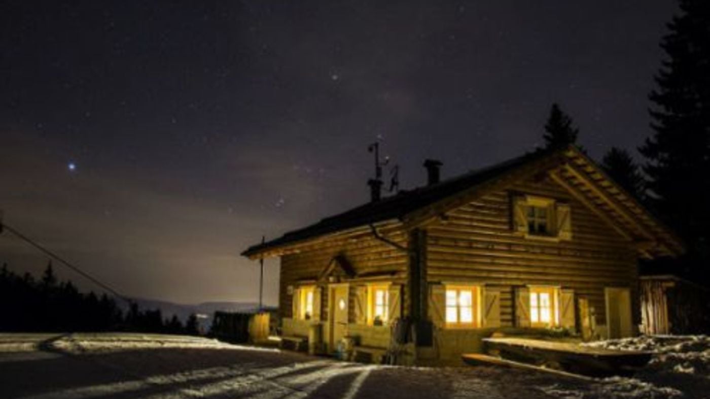 TRENTINO SKI SUNRISE... SNOW AND BREAKFAST AT FIRST LIGHT. Chalet Tana Incantata - Lavarone, venerdì 24 febbraio 2017