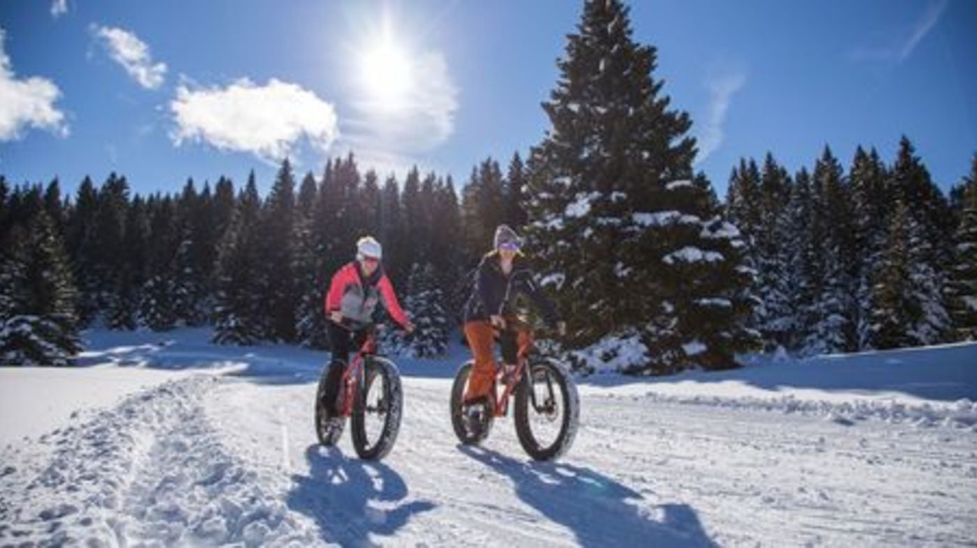 Sněžná cyklistika v Alpe Cimbra