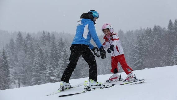 Imparare a sciare in Trentino con i bambini: le 10 cose da sapere