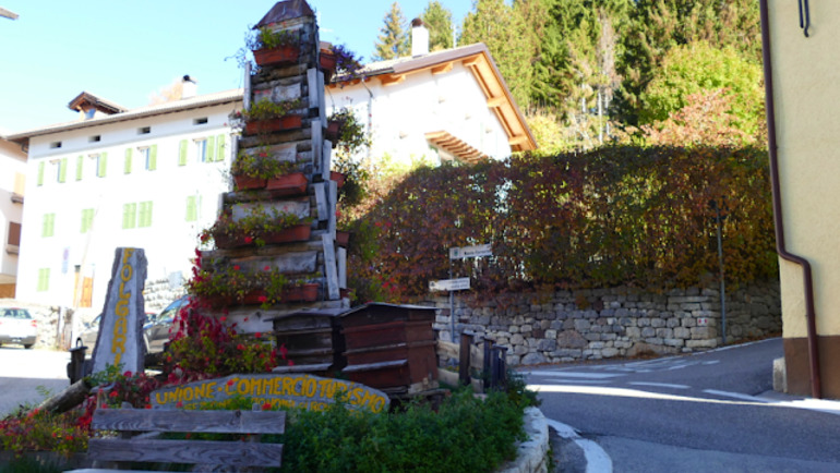 Il "sentiero dei faggi" e il "Salt Dela Volp" da Folgaria