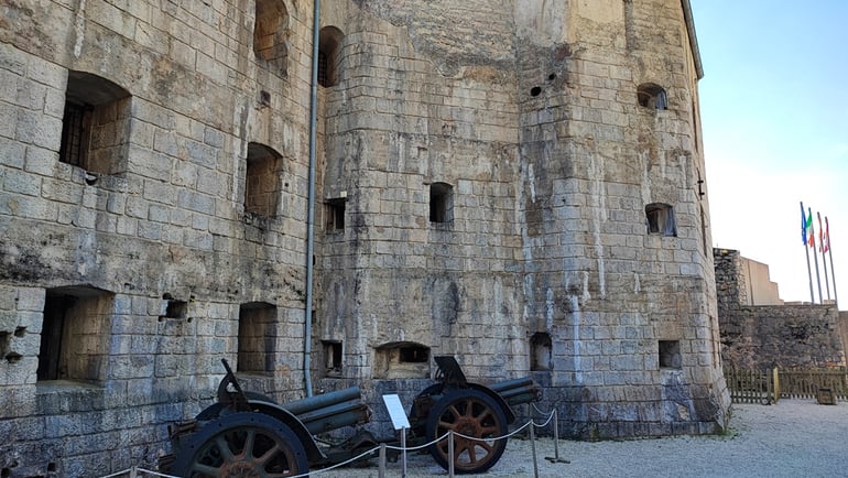 FORTE BELVEDERE GSCHWENT: A LAVARONE, IN TRENTINO, IL VECCHIO AVAMPOSTO AUSTRO-UNGARICO DELLA GRANDE GUERRA È OGGI UN ALFIERE DI PACE