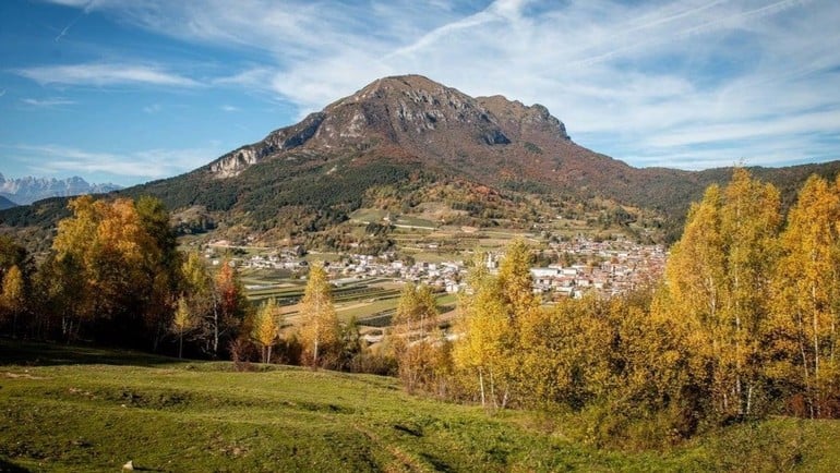 Dal Trentino al mondo. Identità culturale e turismo delle radici.