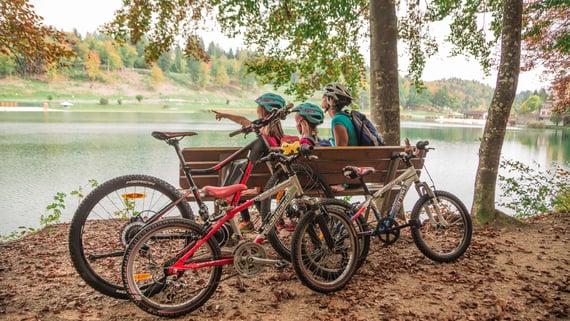 Alpe Cimbra: vacanza bike con tre generazioni