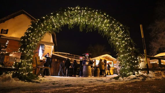 Alpe Cimbra (Tn): A Lavarone sull’Alpe Cimbra si accendono le luci del Mercatino di Natale