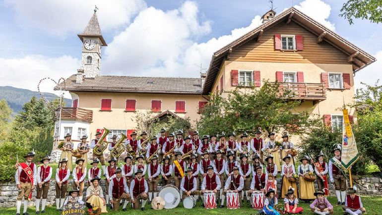 Cent'anni della Banda Folk di Folgaria