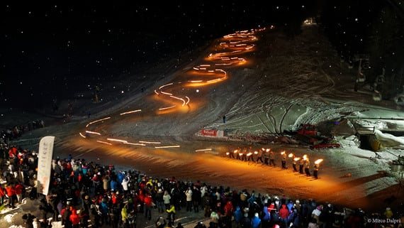 Aber was für eine Show: der Große Fackelumzug der Skischulen