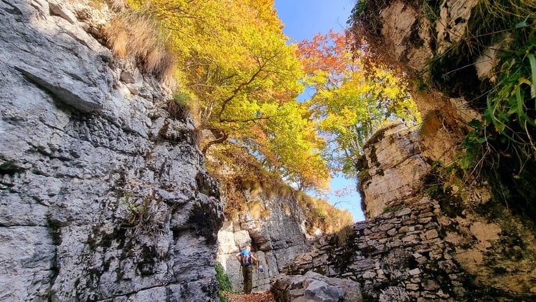 Gli itinerari de L’AltraMontagna: le trincee dell’altopiano di Folgaria, un frammento di memoria che merita di essere riscoperto