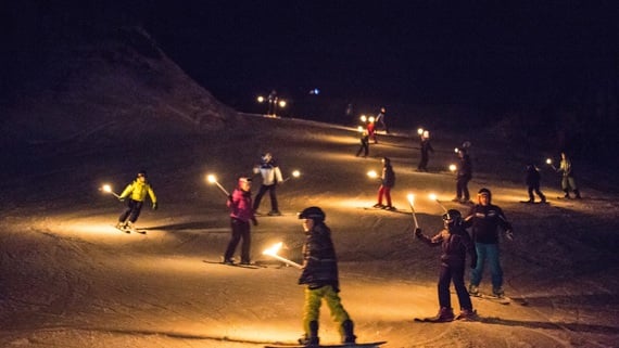 Fackelwanderungen der Skischule Lavarone